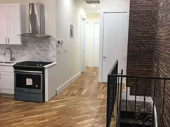 5th image of 1687 E 48th St Floor 2