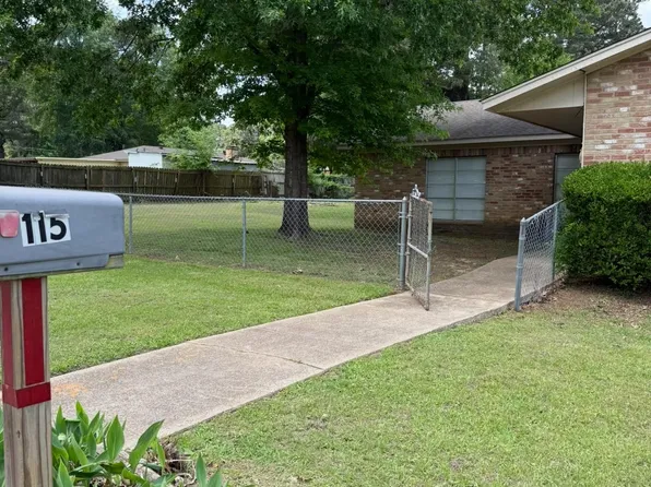 115 Bernice Dr, Longview, TX 75604