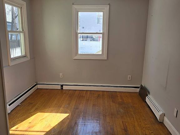 3rd image of 232 Rankin St #1A
