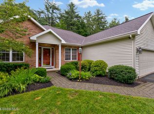 12 E Rdg, Saratoga Springs, NY 12866