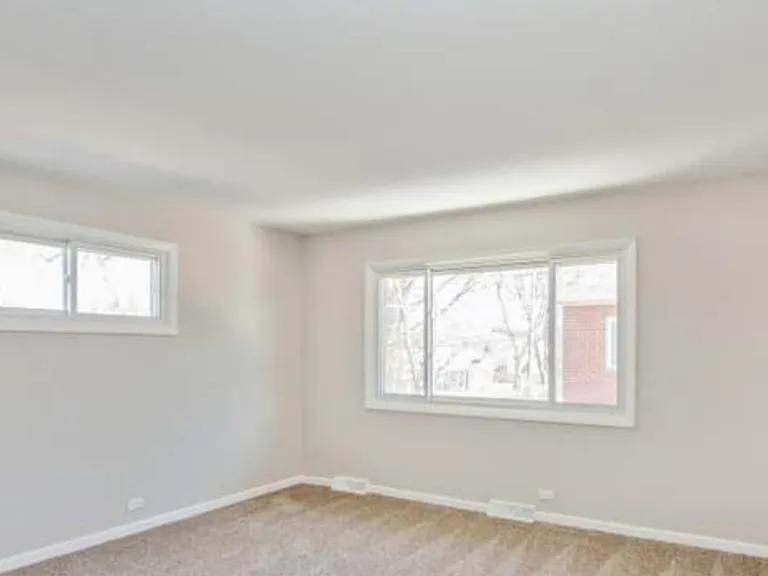 4740 Main St #D — Photo 9