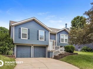 1912 Current St, Liberty, MO 64068