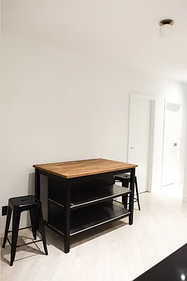 Rented by Loftey LLC | media 9