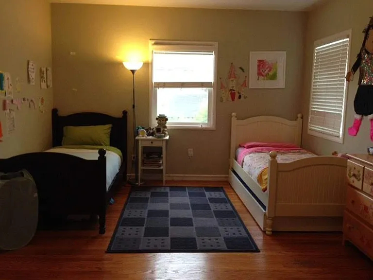 1237 Rose St — Photo 9