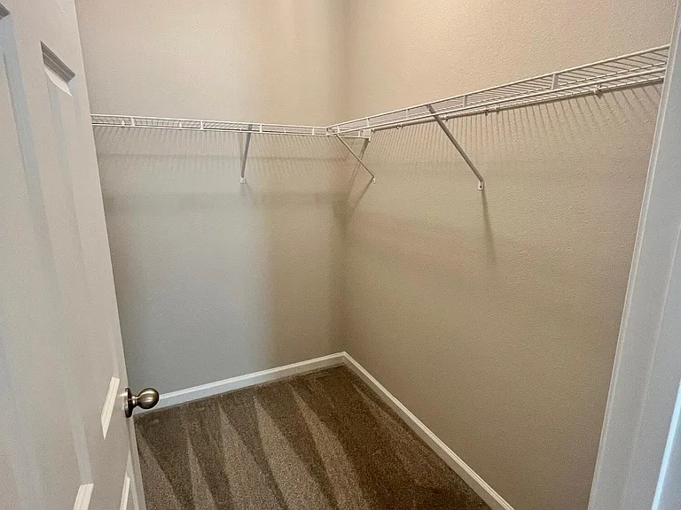 2117 Hawkeye Pl — Photo 37