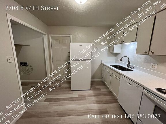 3rd image of 2708B 44th St