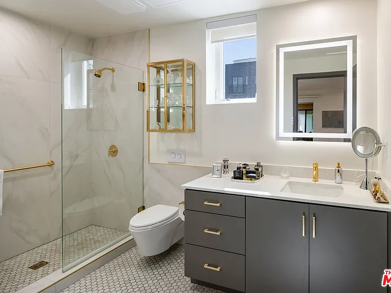 118 N Orlando Ave #201 — Photo 12