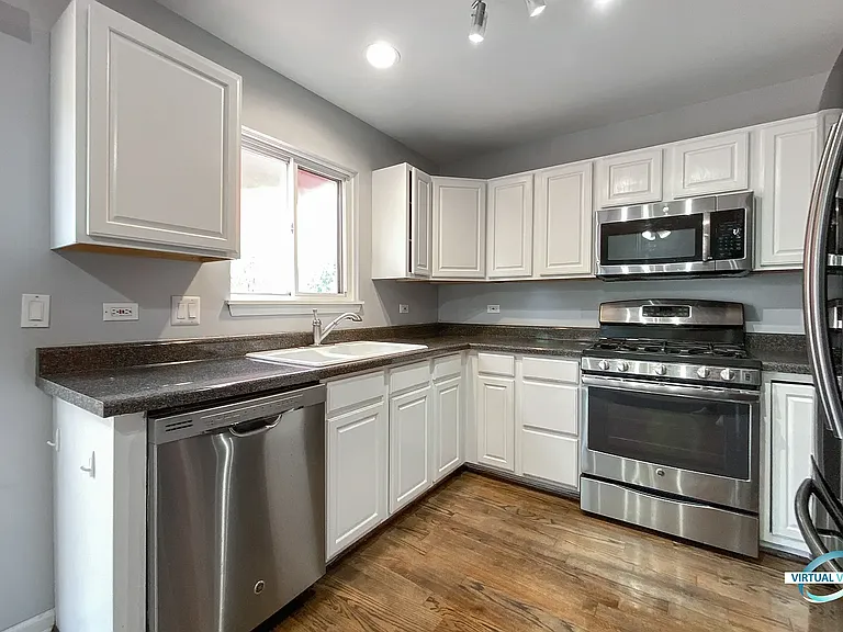3270 Hopewell Dr — Photo 15