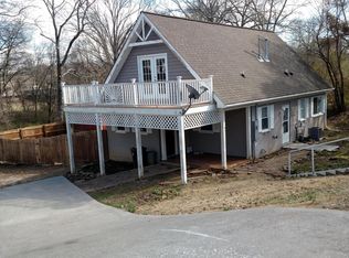 147 W Gettysburg Ave, Oak Ridge, TN 37830