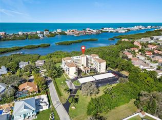 9000 Commodore Dr APT 607, Seminole, FL 33776