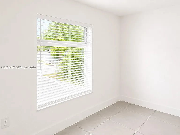 1114 NW 59th St — Photo 11