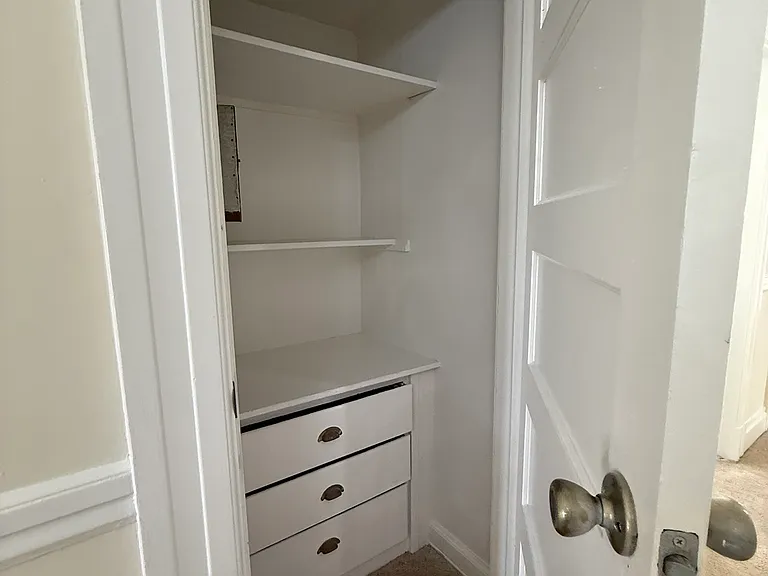 4731 California St — Photo 11
