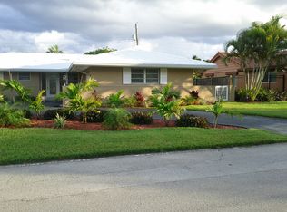 1121 Bimini Ln, Riviera Beach, FL 33404