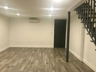 Rented by Lucky Apt Inc
