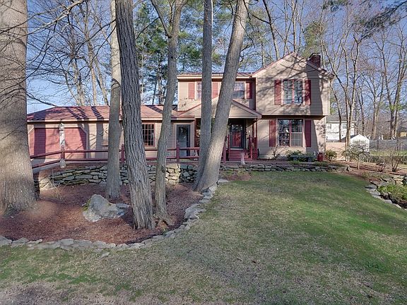 2nd image of 22 Glen Dr