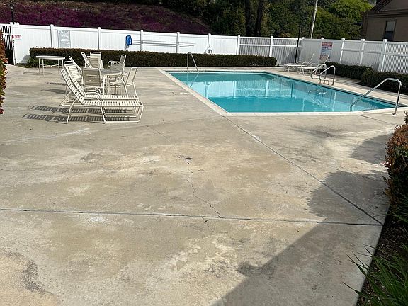 5th image of 9886 Scripps Westview Way Unit 278