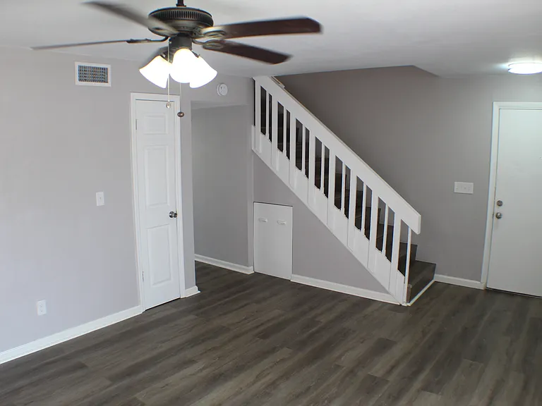 2228 Richter St #A — Photo 2