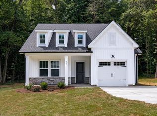 524 Holly Ridge Dr #1002, Winston Salem, NC 27105