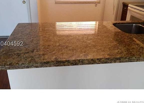 4th image of 400 Commodore Dr APT 214