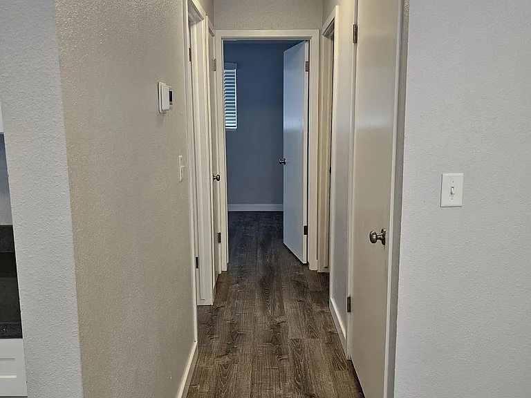 813 N Riverside Dr #A — Photo 8