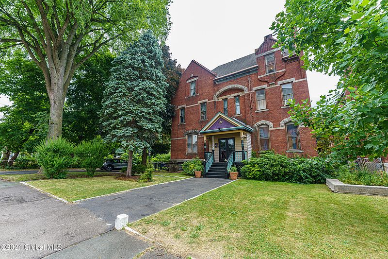 2nd image of 48 Johnston Avenue