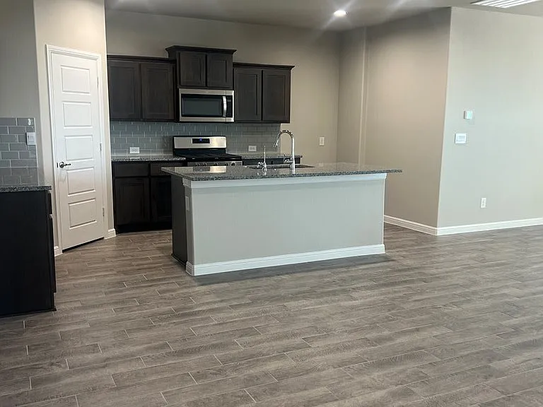 2200 Pike Way — Photo 6