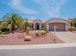 2060 Crown View St, Henderson, NV 89052