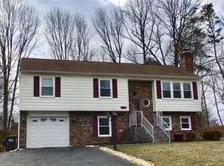306 Huckstep Ave, Stafford, VA 22556