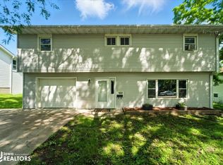 2001 12th St, Eldora, IA 50627