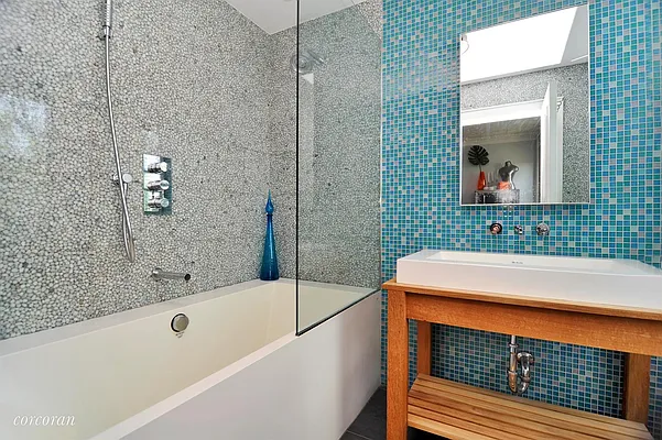 Rented by Corcoran | media 50