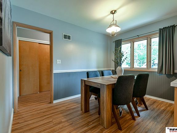 5th image of 2345 Saint Thomas Dr