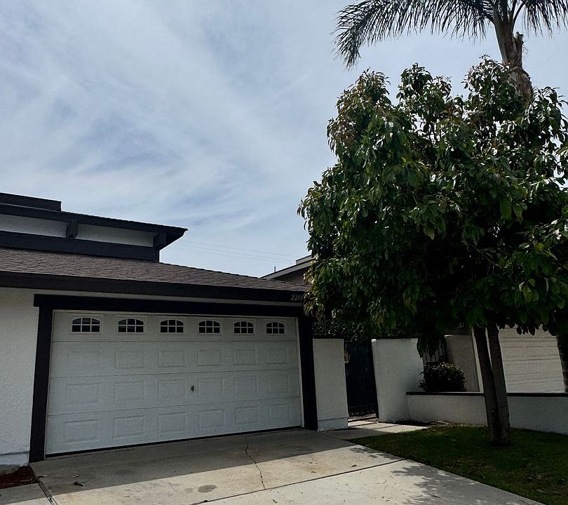 1st image of 2210 & 2212 E Avalon Ave #2210