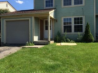 2371 Edmonton Rd, Columbus, OH 43229