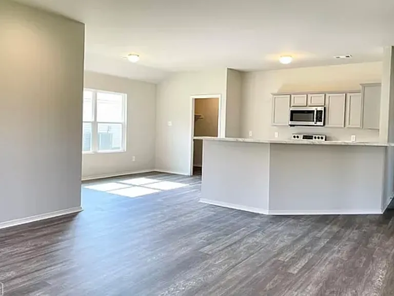 5309 Yukon Dr — Photo 5