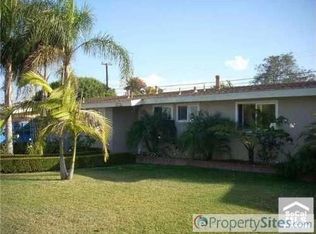 583 W Bay St, Costa Mesa, CA 92627