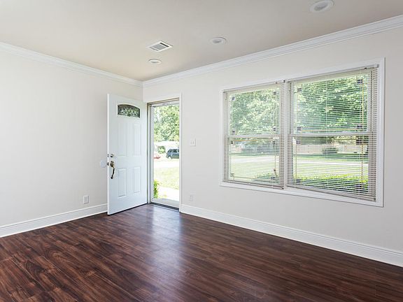 5th image of 9924 Plaudit Way