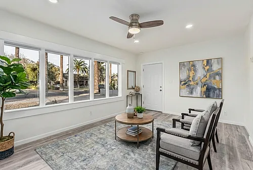 549 W Portland St #551 Photo 1
