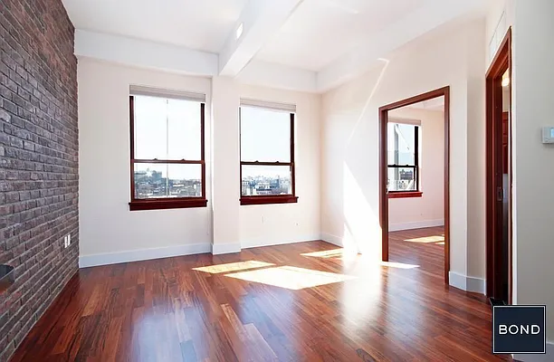 Rented by Bond New York | media 12