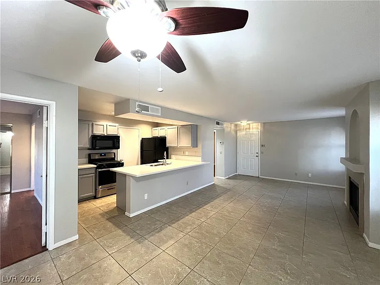 7570 W Flamingo Rd #127 — Photo 5