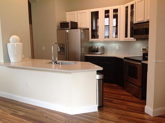 4th image of 2911 Bonita Cir