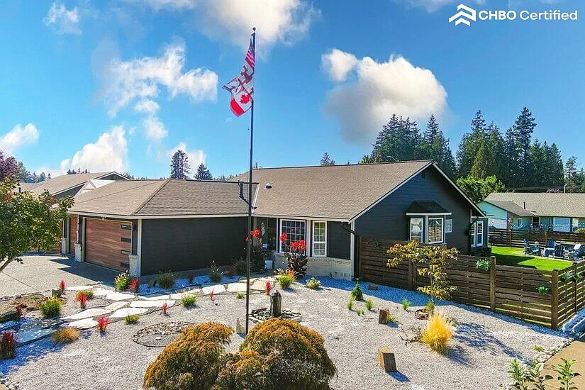 Luxury Furnished Home in Marysville — Photo 1