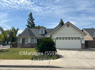2697 E Kelso Ave, Fresno, CA 93720