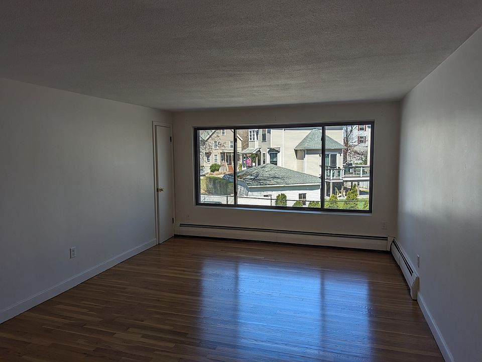 1st image of 189 W Wyoming Ave #42