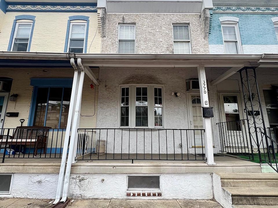 2nd image of 3770 Cresson St