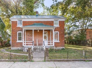 164 Jefferson St, Ste Genevieve, MO 63670