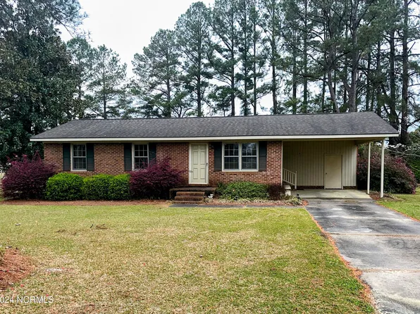 709 N Oak Street, Chadbourn, NC 28431