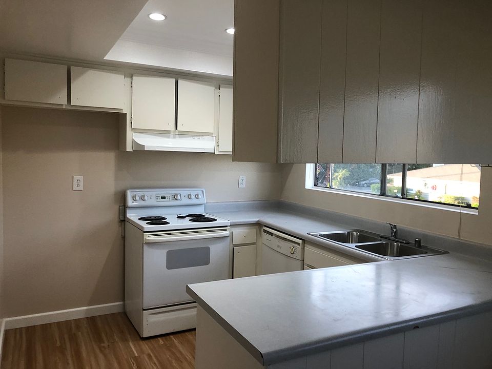 1st image of 16501 Le Grande Ln APT C