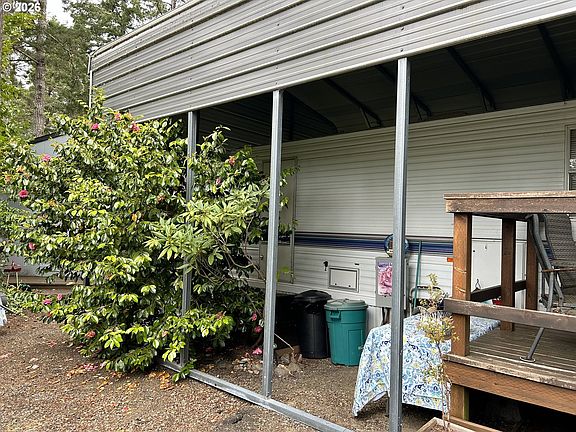 3rd image of 112 Sailor Ln