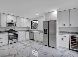 54 Trumbull St #1, New Haven, CT 06510