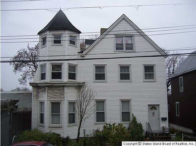 1st image of 132 Greenfield Ave